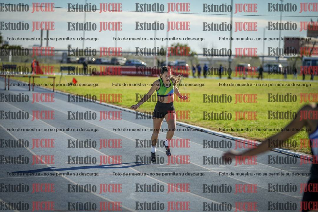 Fotos de los 400 m con vallas de mujeres