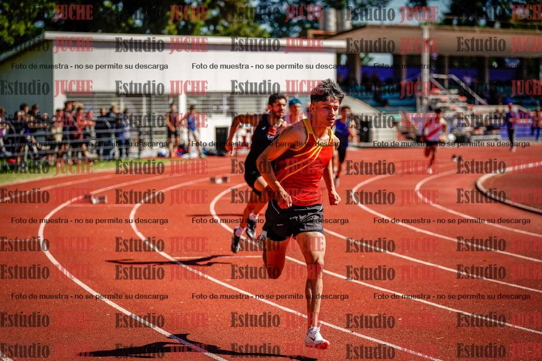 Fotos de los 400 m con vallas de varones