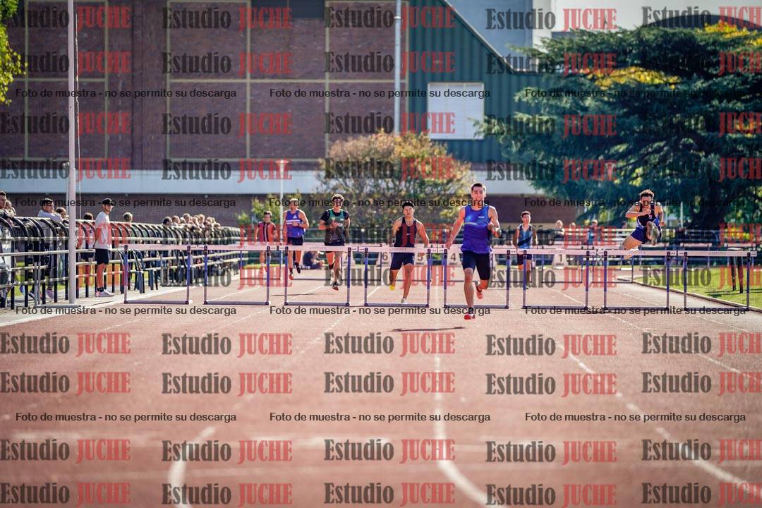 Fotos de los 400 m con vallas de varones