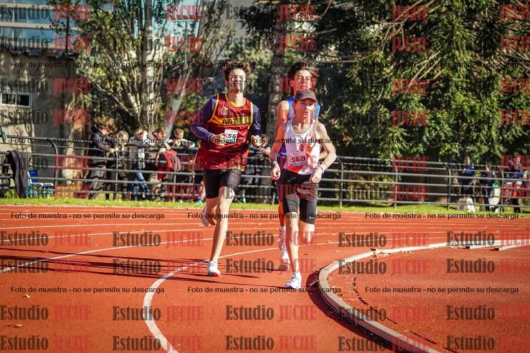 Fotos de los 2400 m de varones
