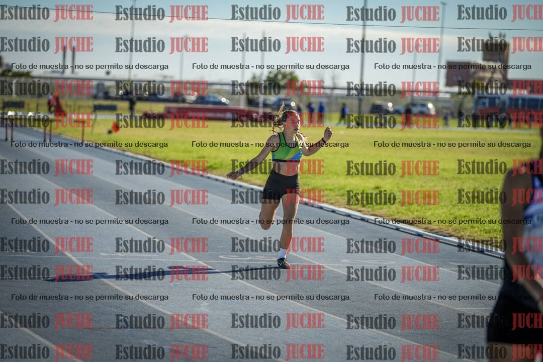 Fotos de los 400 m con vallas de mujeres