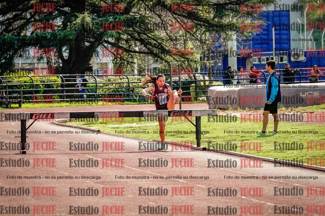 Fotos de los 1500 m con obstáculos de mujeres