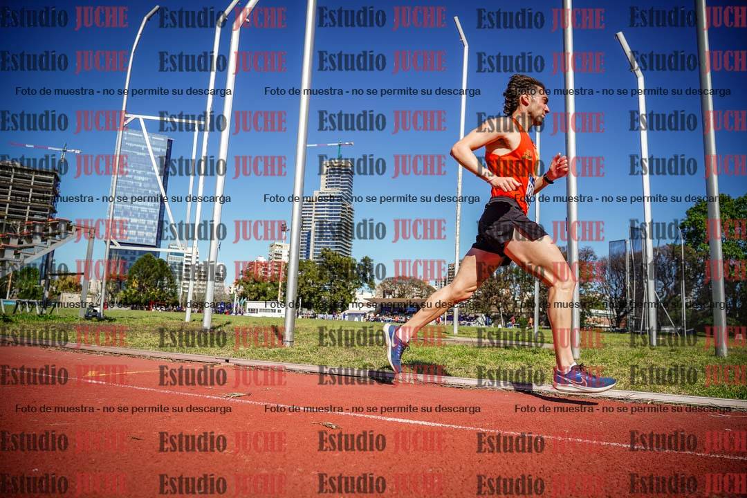 Fotos de los 10.000 m de varones - serie 1