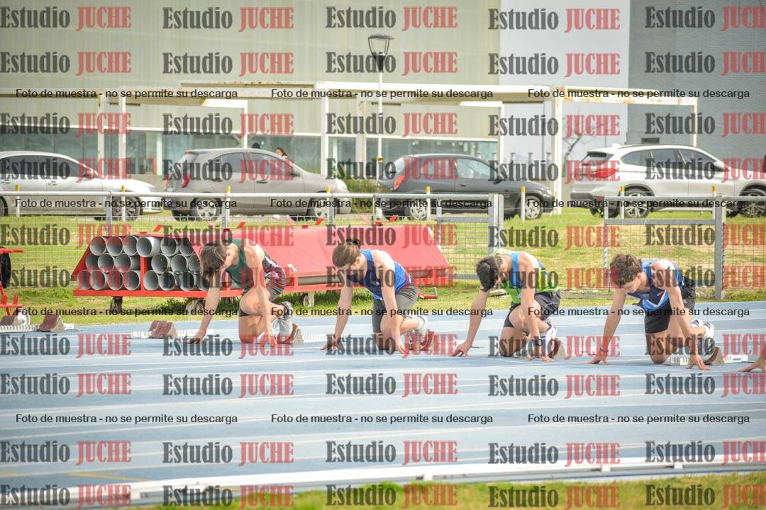Fotos de los 100 m llanos de varones
