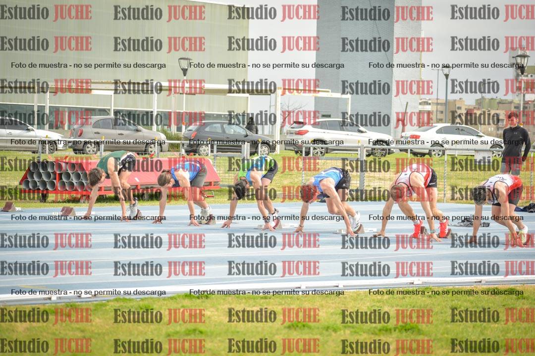 Fotos de los 100 m llanos de varones