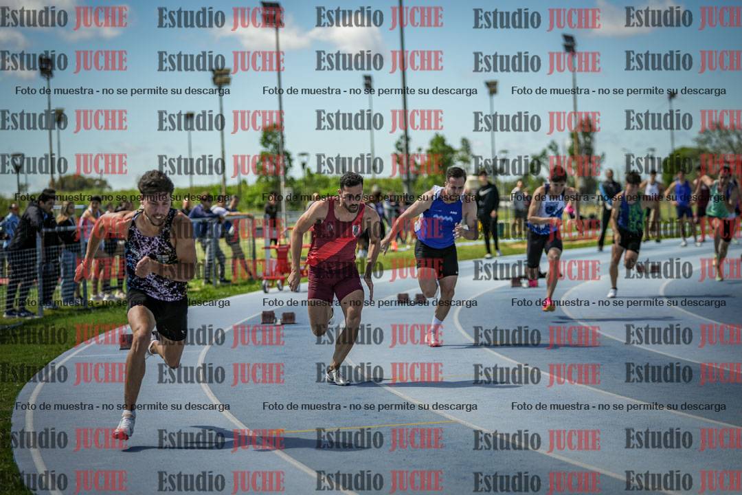 Fotos de los 200 m llanos de varones