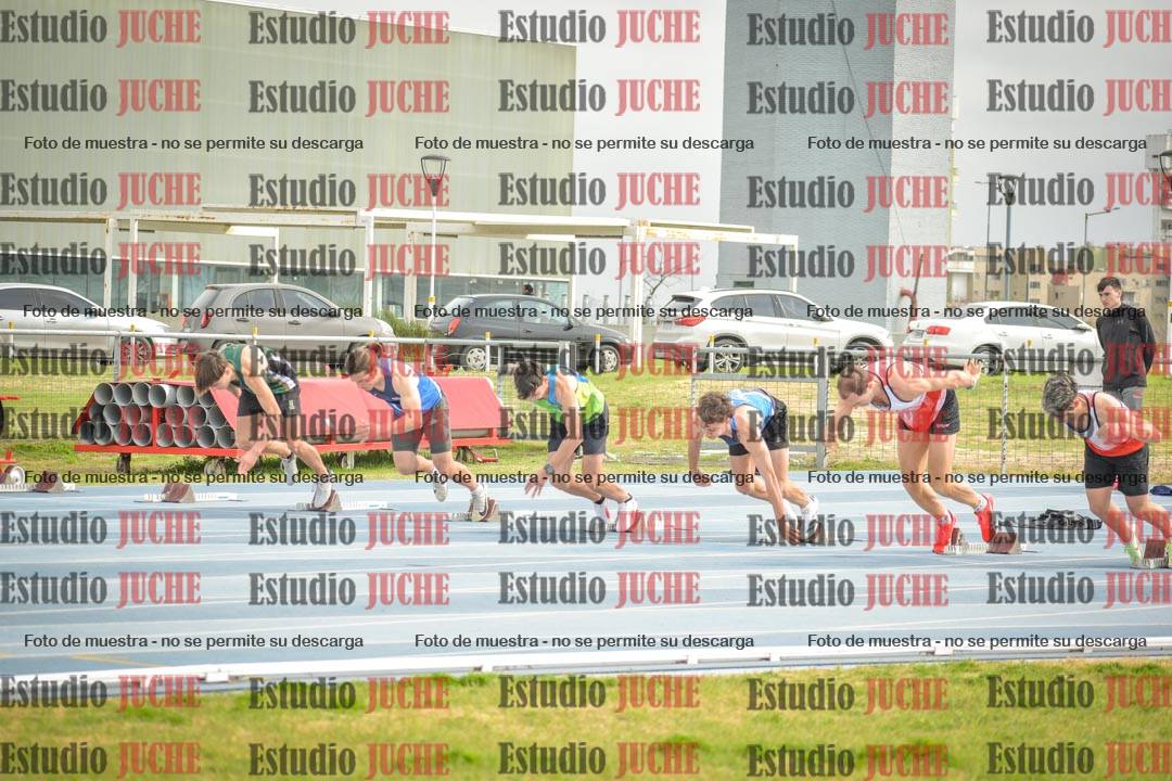 Fotos de los 100 m llanos de varones