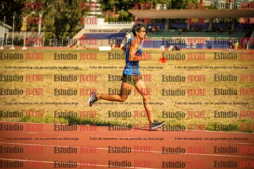 Fotos de los 3000 m llanos de varones