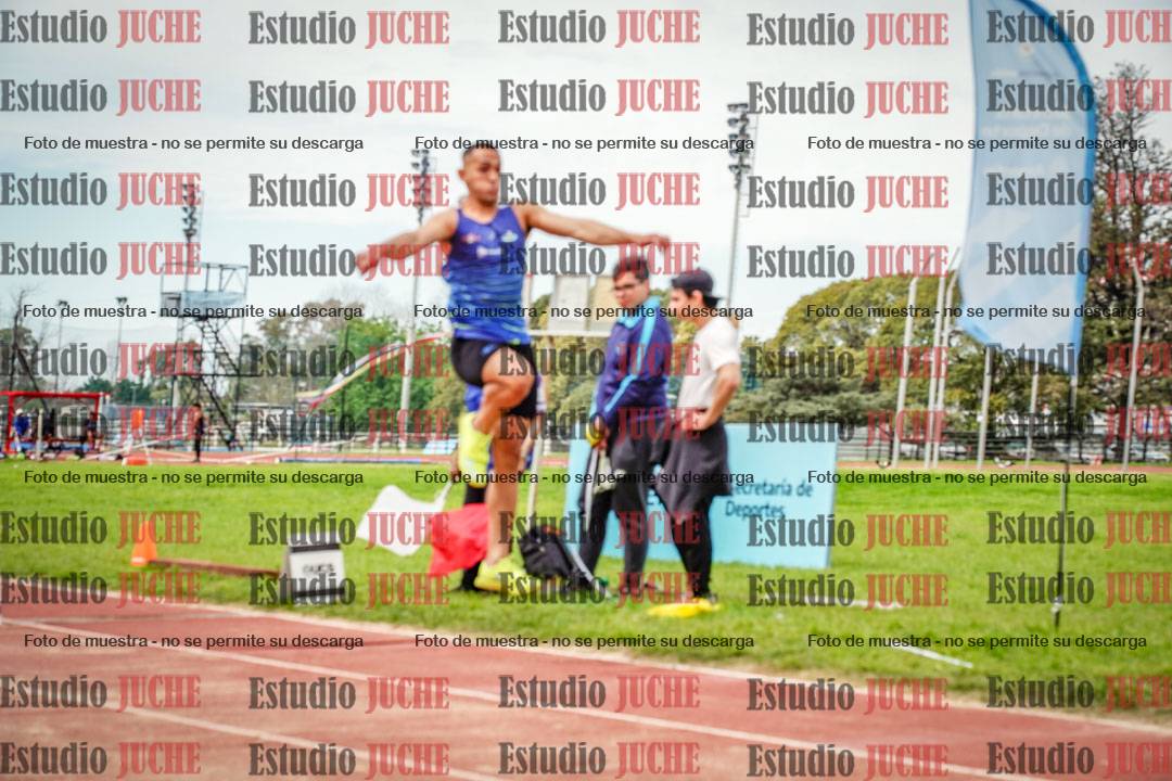 Fotos del salto triple de varones