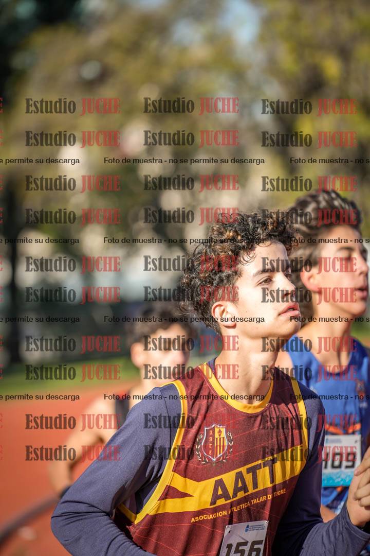 Fotos de los 2400 m de varones