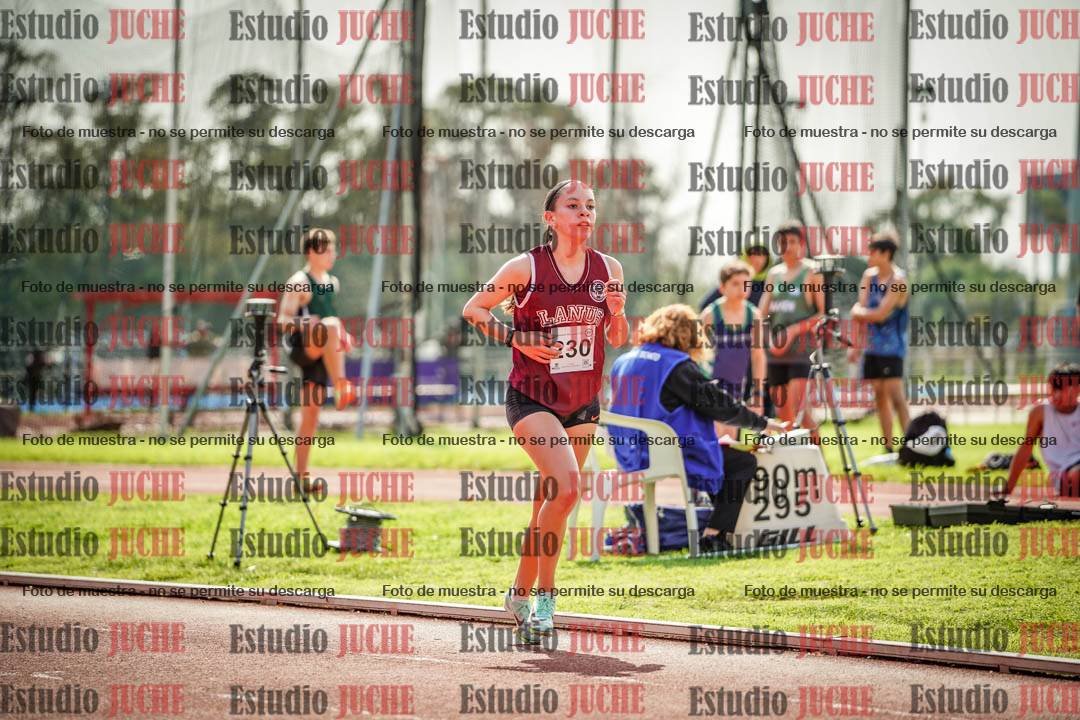 Fotos de los 1500 m con obstáculos de mujeres