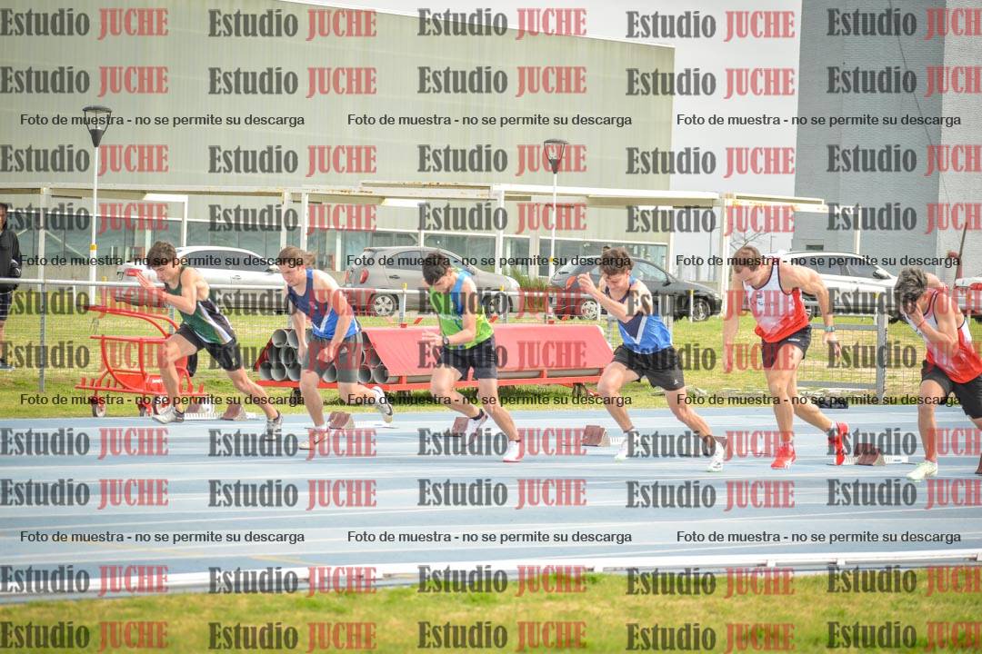 Fotos de los 100 m llanos de varones