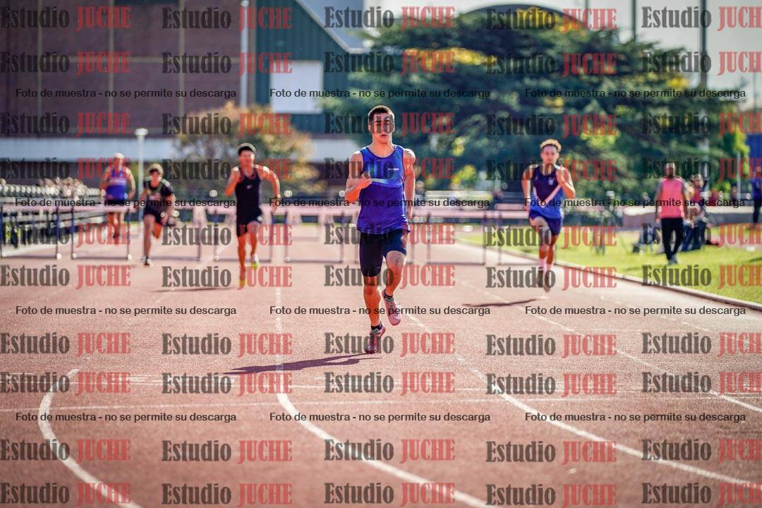 Fotos de los 400 m con vallas de varones