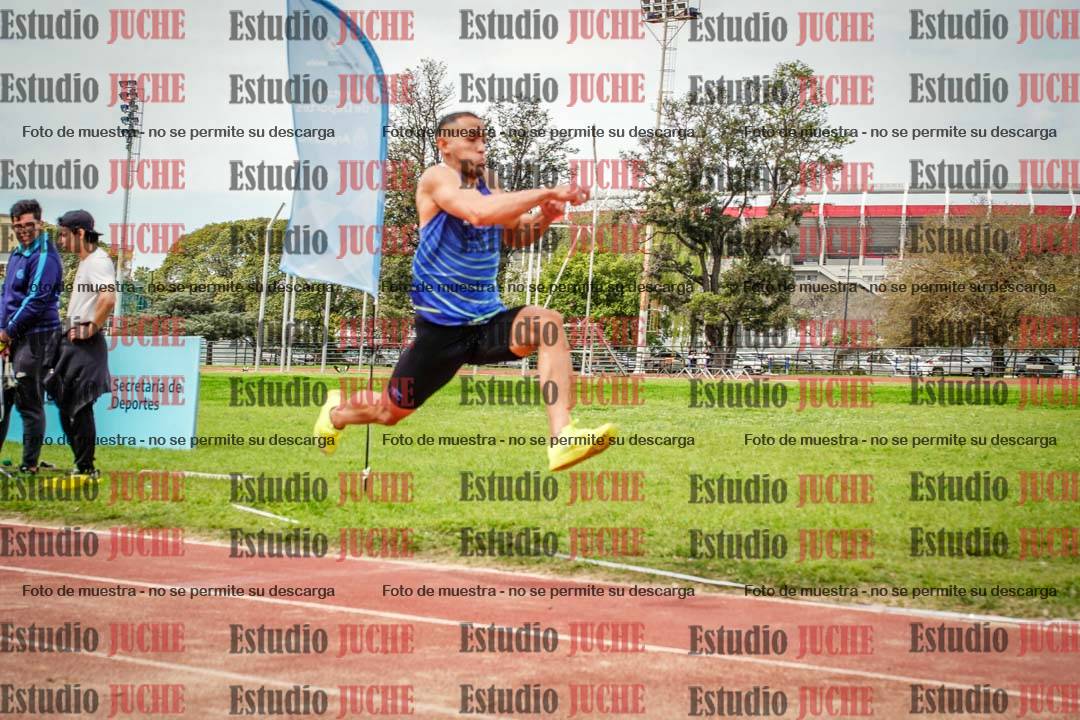 Fotos del salto triple de varones