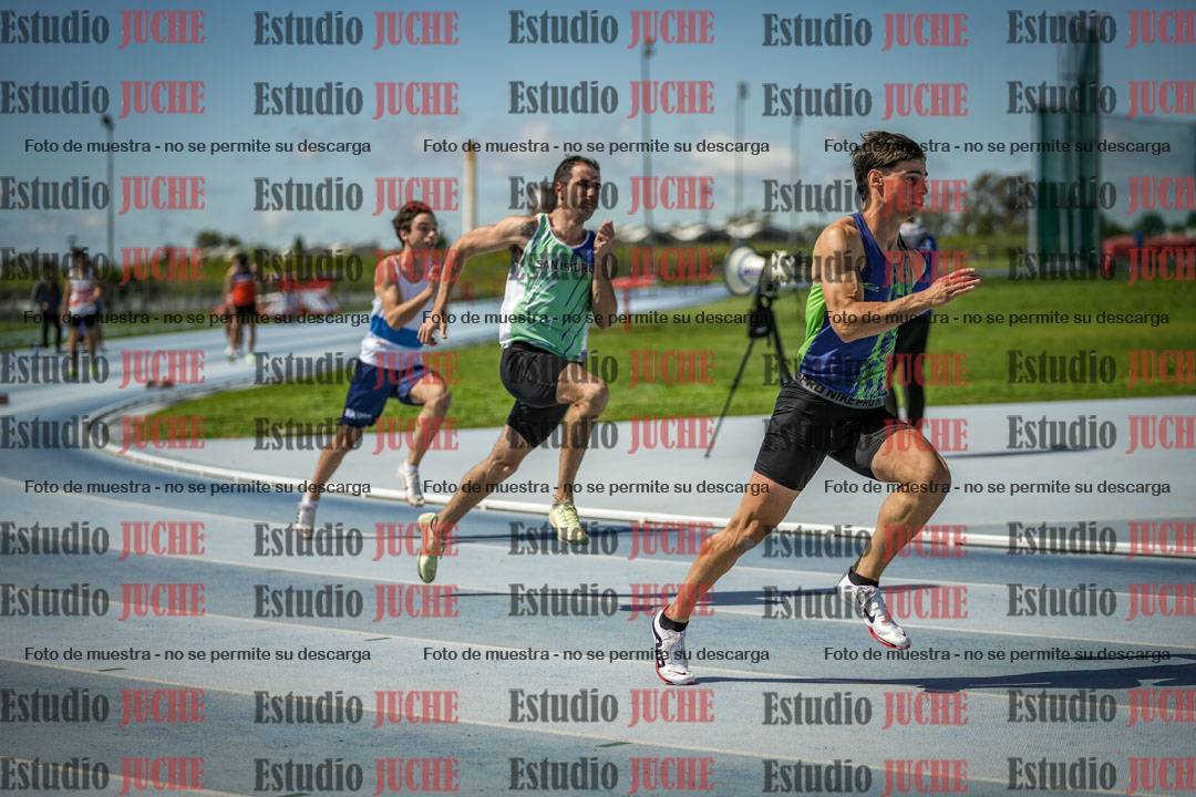 Fotos de los 200 m llanos de varones
