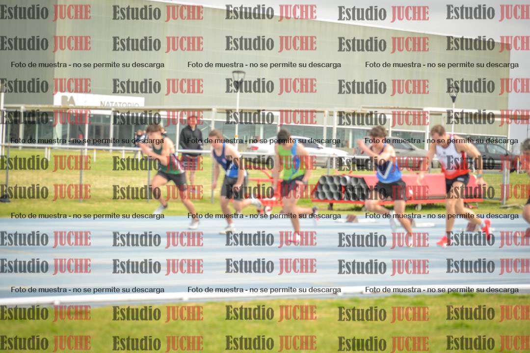 Fotos de los 100 m llanos de varones