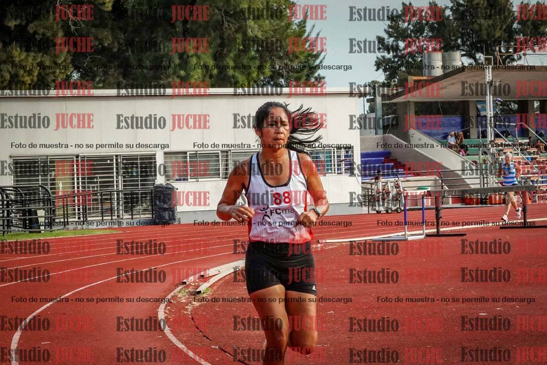 Fotos de los 3000 m llanos de mujeres
