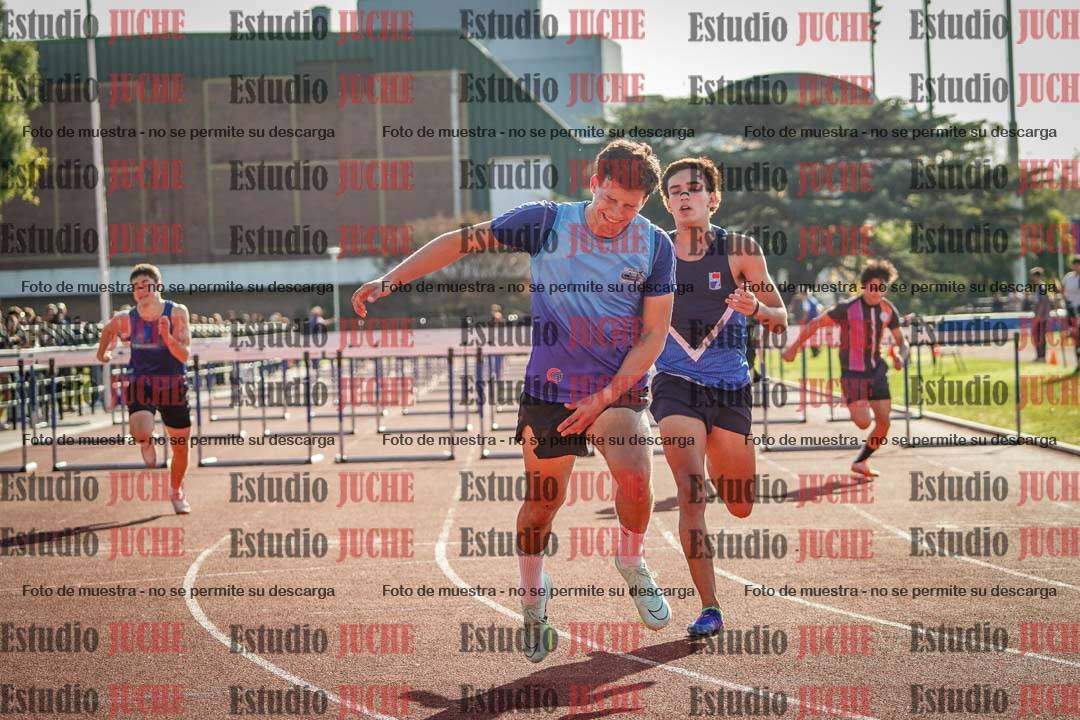 Fotos de los 110 m con vallas de varones