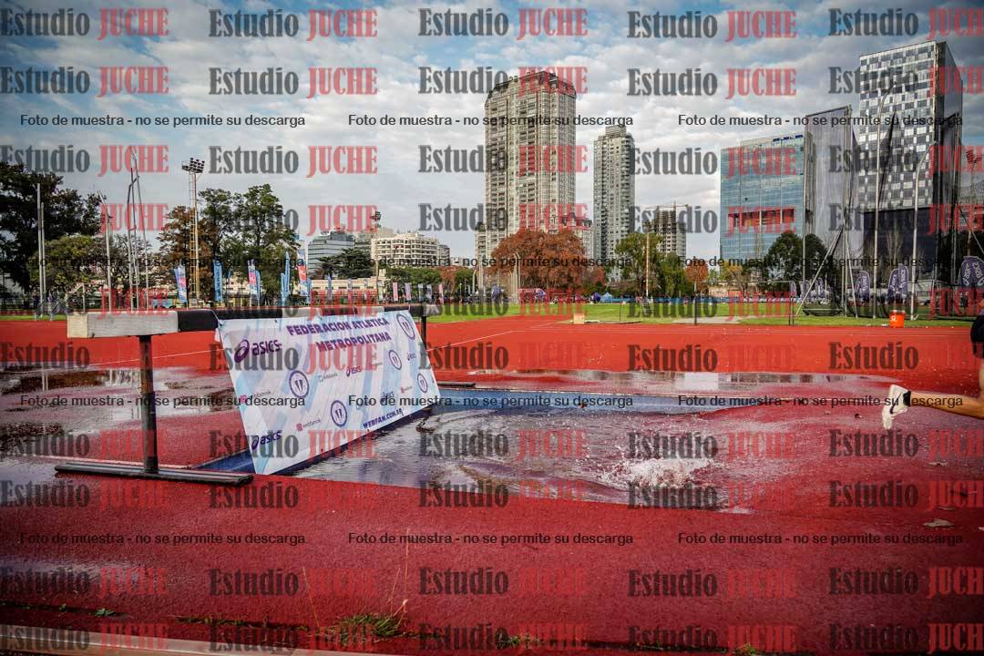 Fotos de los 3000 m con obstáculos de varones