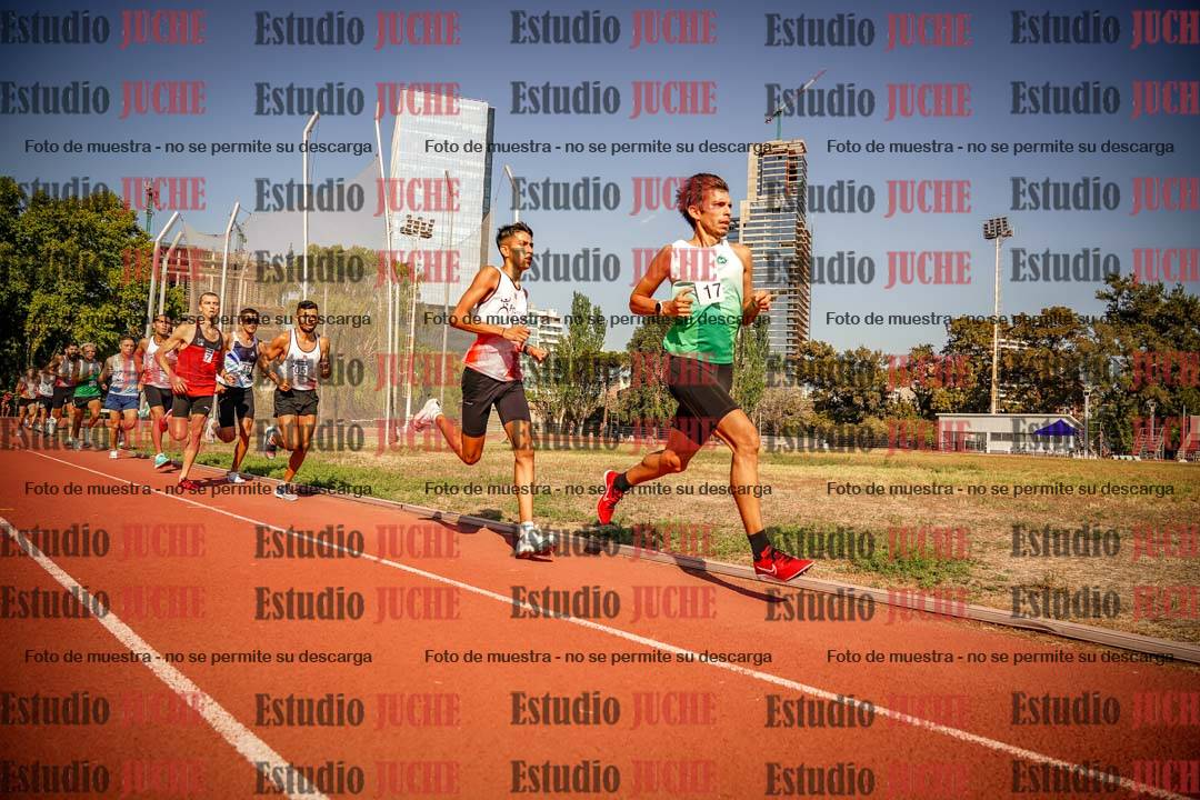 Fotos de los 3000 m llanos de varones