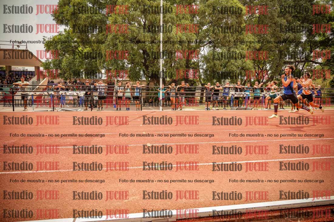 Fotos de los 100 m llanos de varones