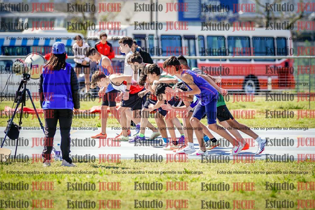 Fotos de los 600 m llanos de varones