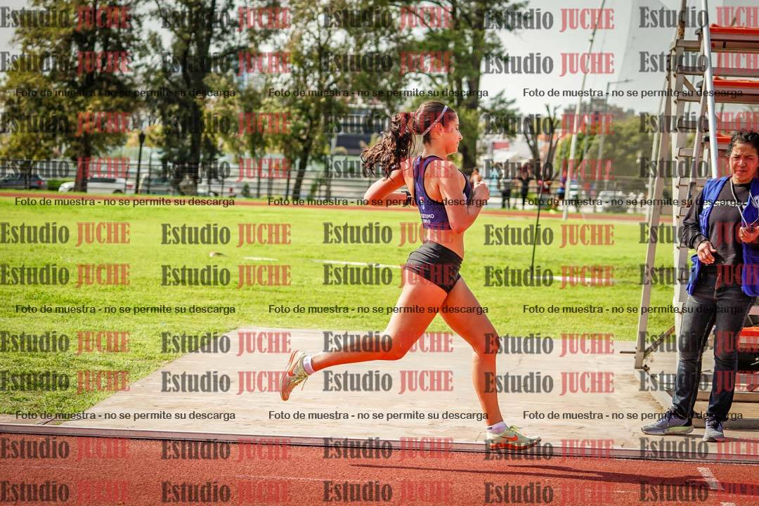 Fotos de los 1500 m con obstáculos de mujeres