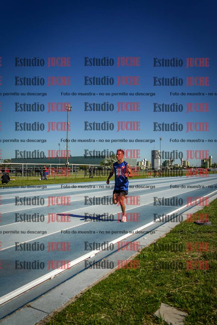 Fotos de los 5000 m de mujeres y varones - serie 1