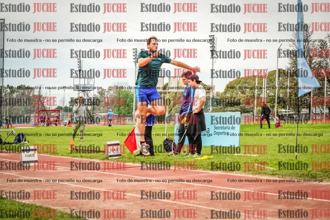 Fotos del salto triple de varones