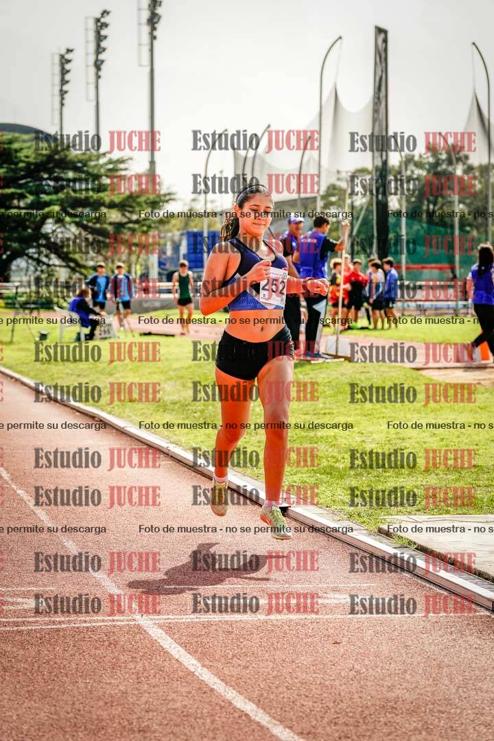 Fotos de los 1500 m con obstáculos de mujeres