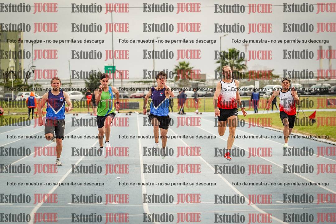 Fotos de los 100 m llanos de varones
