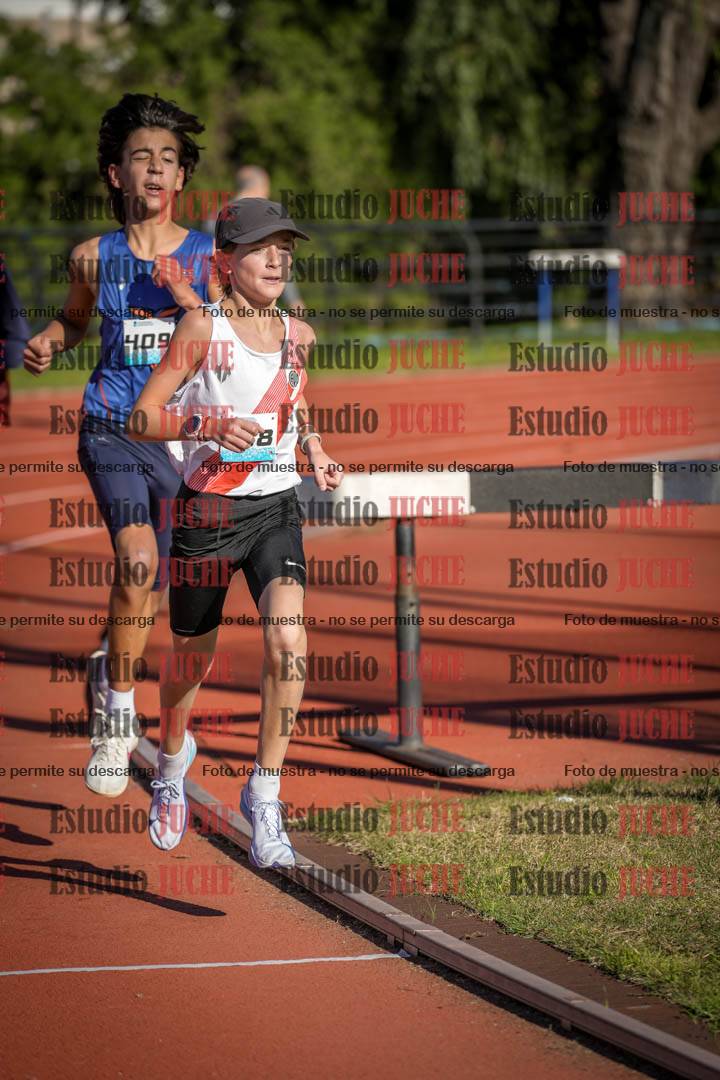 Fotos de los 2400 m de varones