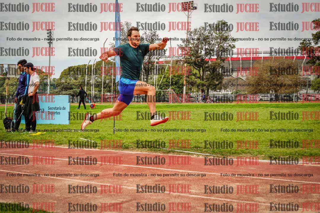 Fotos del salto triple de varones