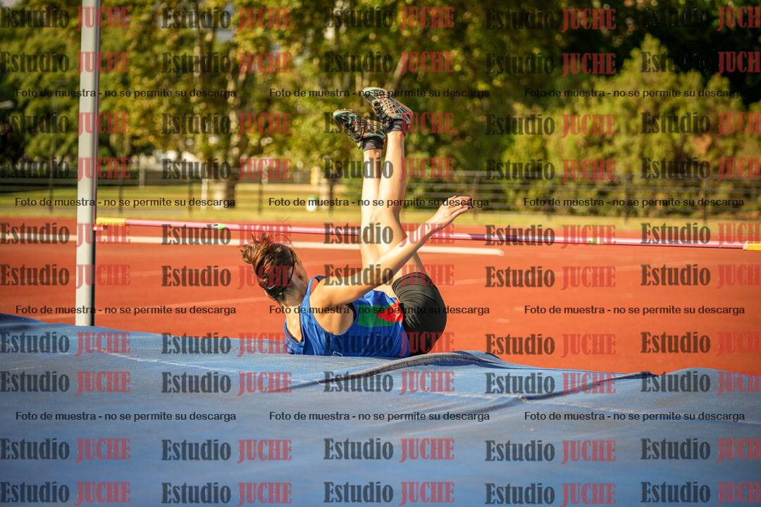Fotos del salto en alto de mujeres - combinadas 2