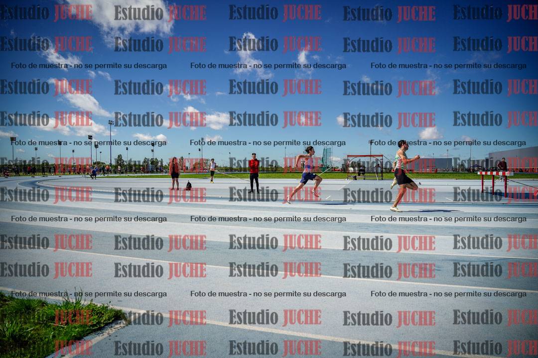 Fotos de los 200 m llanos de varones