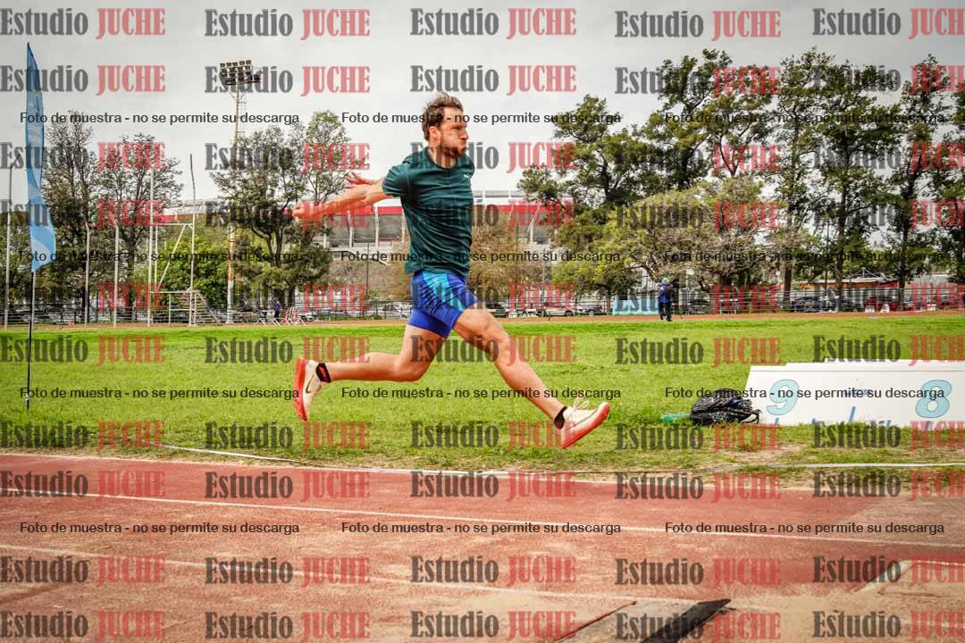 Fotos del salto triple de varones