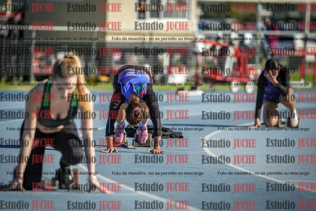 Fotos de los 400 m con vallas de mujeres
