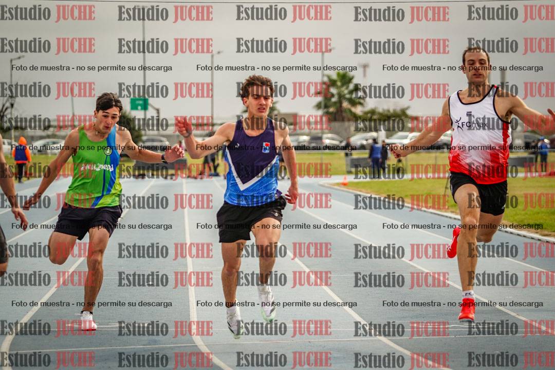 Fotos de los 100 m llanos de varones