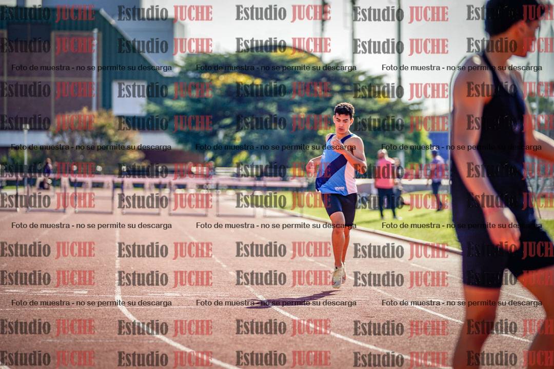 Fotos de los 400 m con vallas de varones