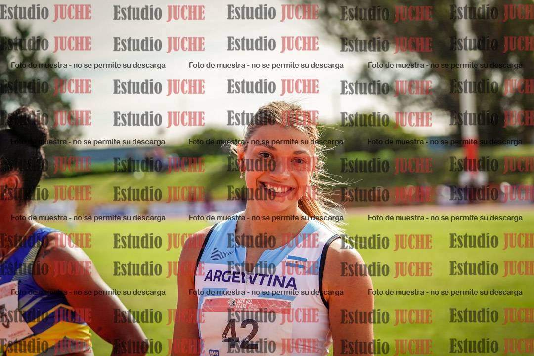 Fotos de algunos extras y podios del día 3
