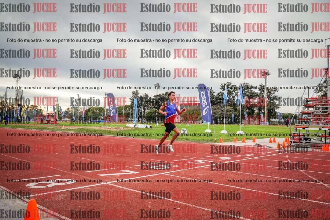 Fotos de los 400 m con vallas de varones