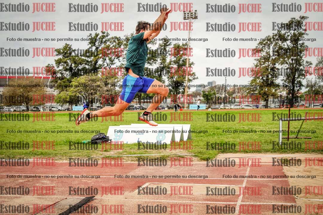 Fotos del salto triple de varones