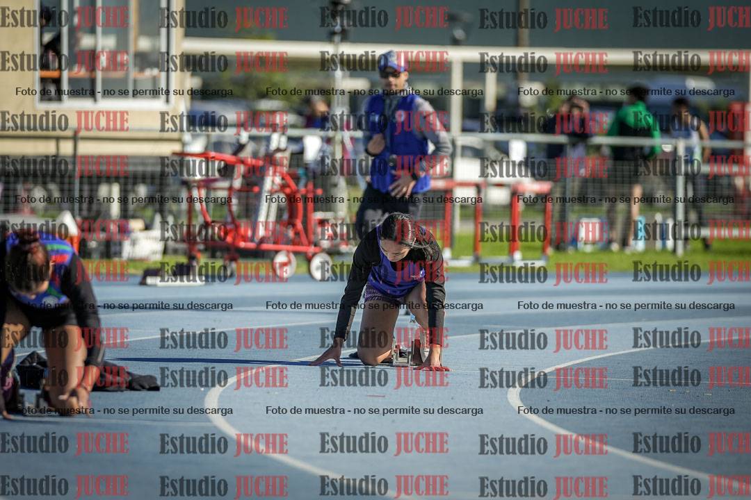 Fotos de los 400 m con vallas de mujeres
