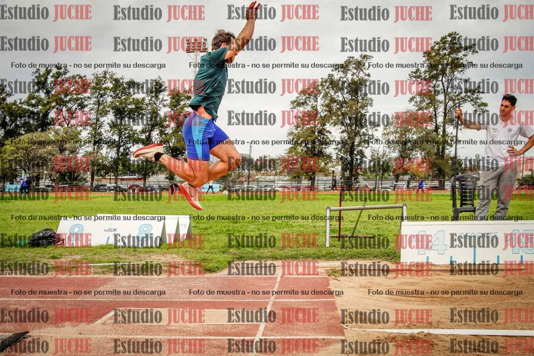 Fotos del salto triple de varones