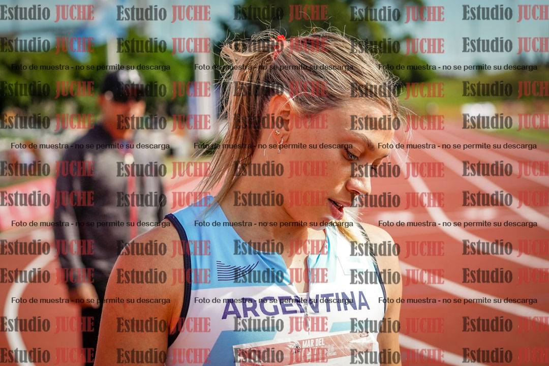 Fotos de algunos extras y podios del día 3