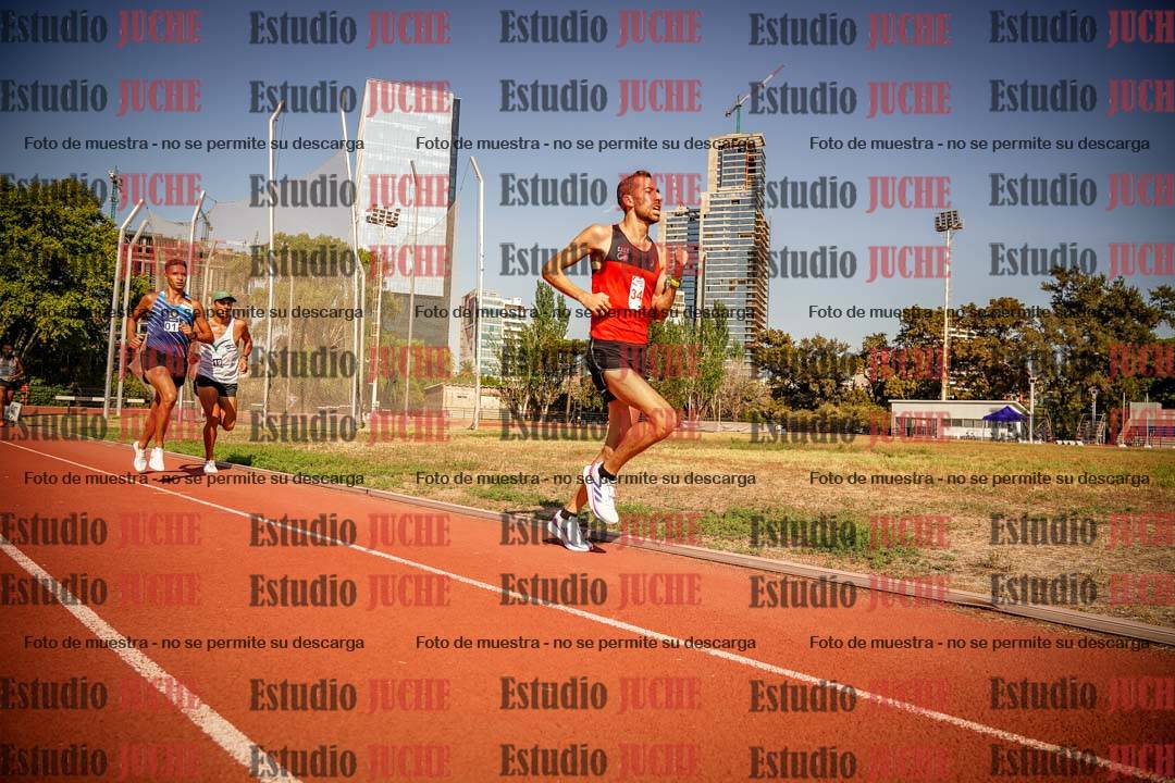 Fotos de los 3000 m llanos de varones