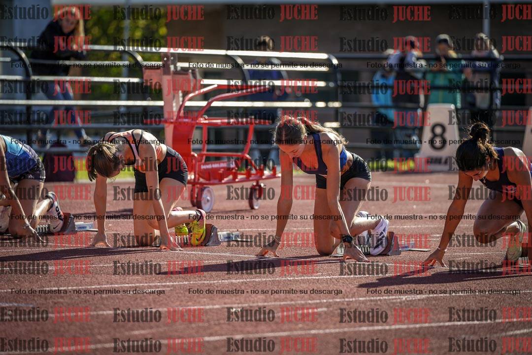 Fotos de los 100 m con vallas de mujeres