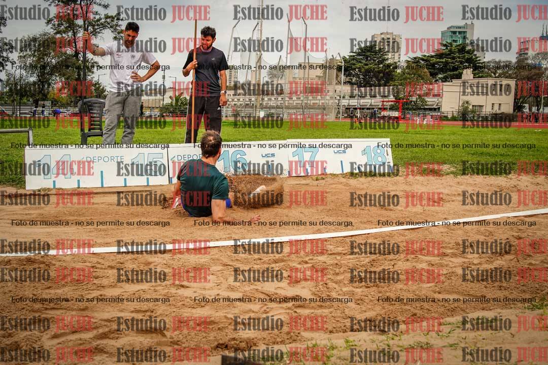 Fotos del salto triple de varones
