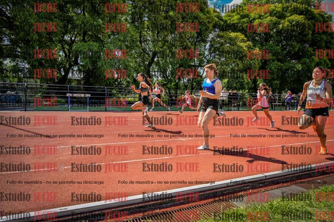 Fotos de los 80 m llanos de mujeres