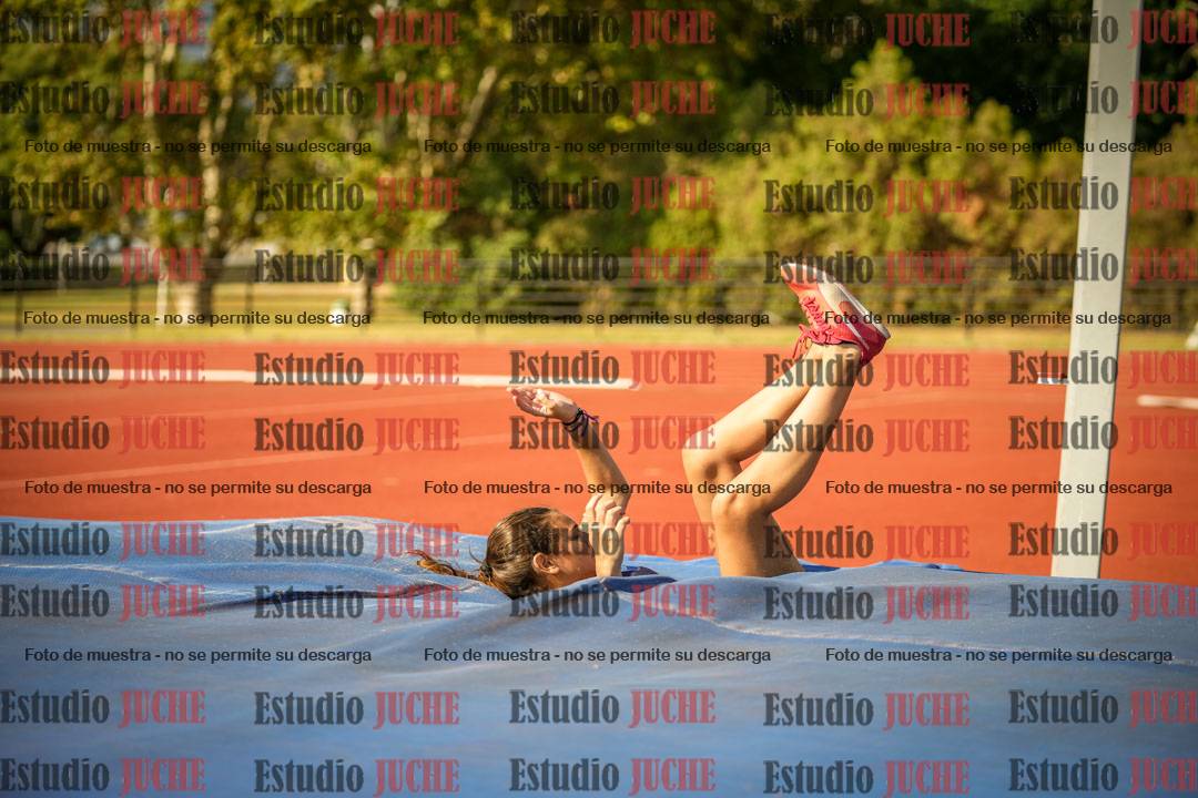 Fotos del salto en alto de mujeres - combinadas 2
